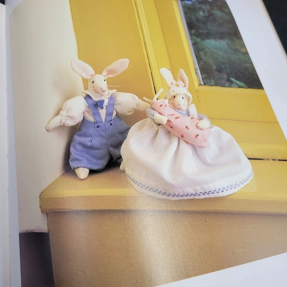 Vintage American Country Folk Crafts‎ Hardcover Book By Endler Sterbenz & Galton